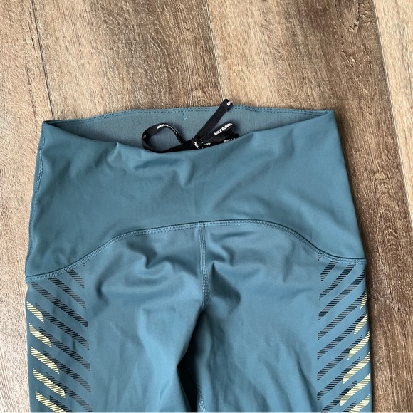 Nike Workout Set Size Small Like New Blue - Picture 2 of 15